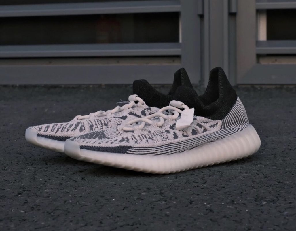 Adidas Yeezy Boost 350 V2 СМРСТ